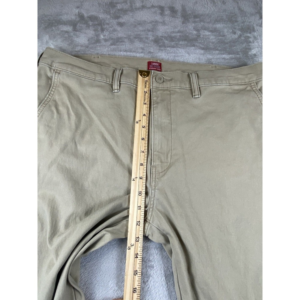 Levis XX Chino Pants Mens 38x30 Khaki Standard Taper WaterLess Casual Workwear - Picture 3 of 12